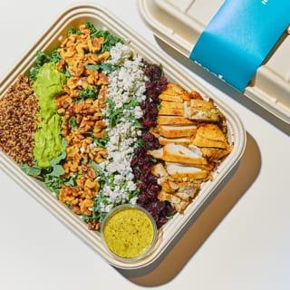Kalling it Kale Salad Nosh Box